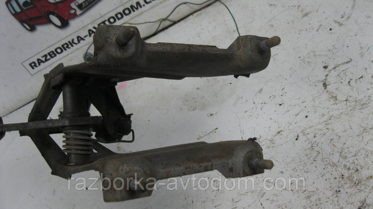 Педаль гальма з кронштейном Opel Vectra B (1995-2002) OE:90468751