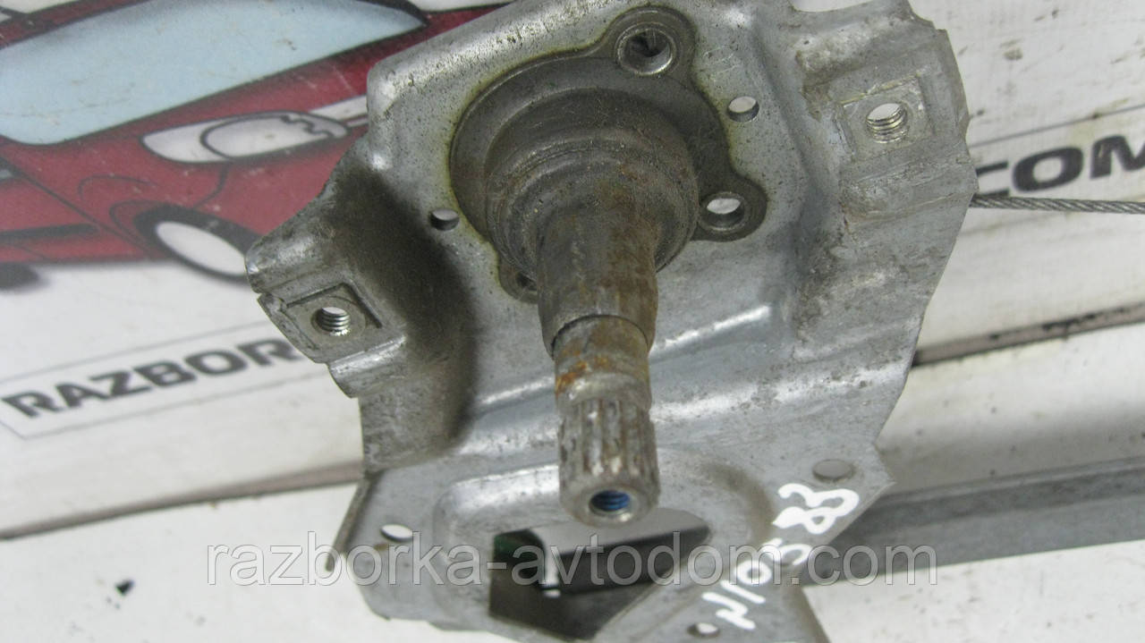 Склопідіймач задній правий (механічний) Audi 80 B3, B4 (1986-1994) OE:893839400 фото 2