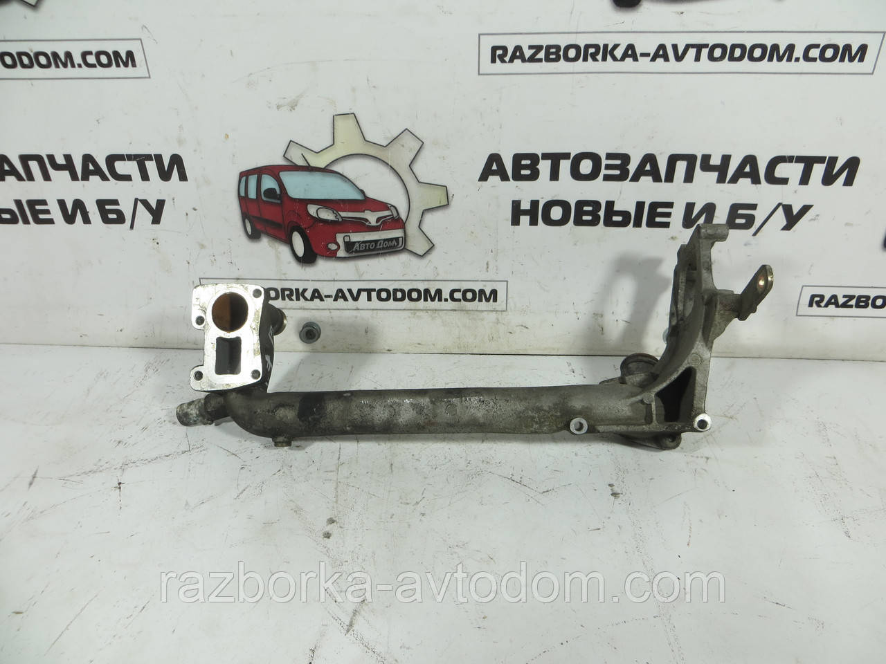 Патрубок системи охолодження метал 1.9D FIAT DOBLO (2000-2009) ОЕ: 46529298
