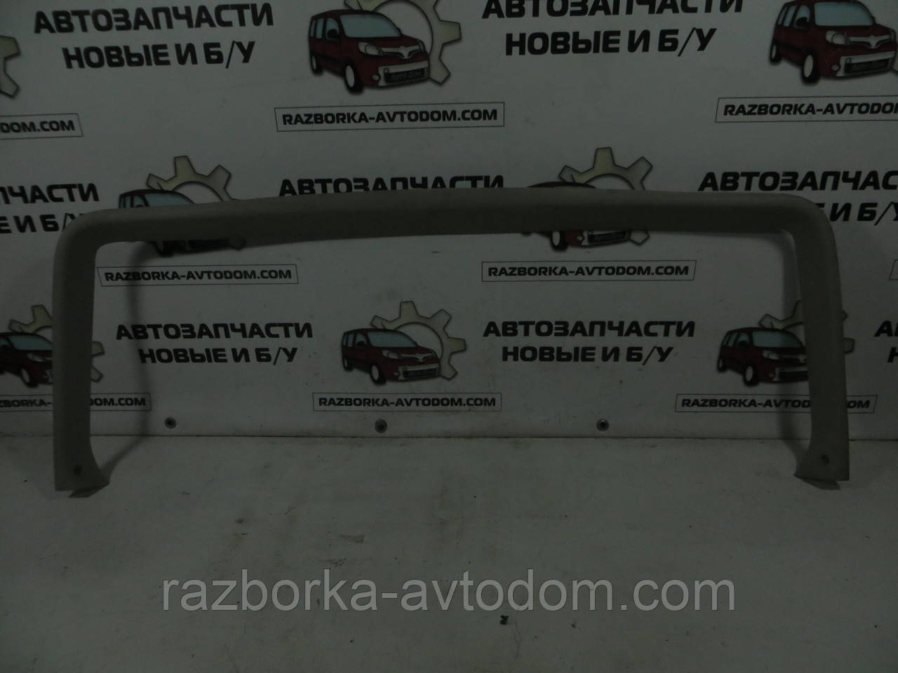 Накладка молдинг верхня кришки багажника (ляди) Opel Zafira A (1999-2005) ОЕ: 90590921