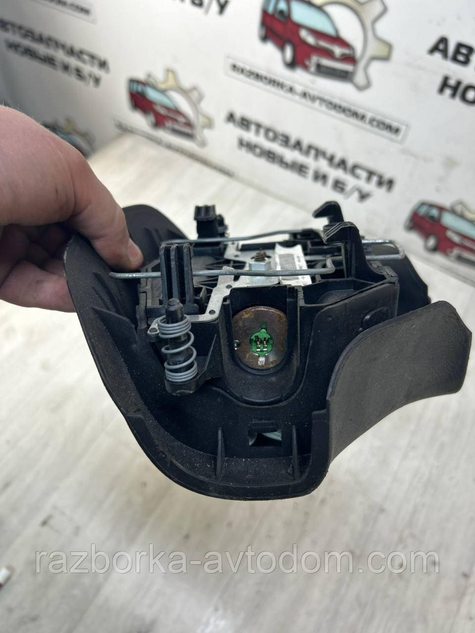 Подушка безпеки керма водія Airbag Peugeot 206 OE:96441166zr