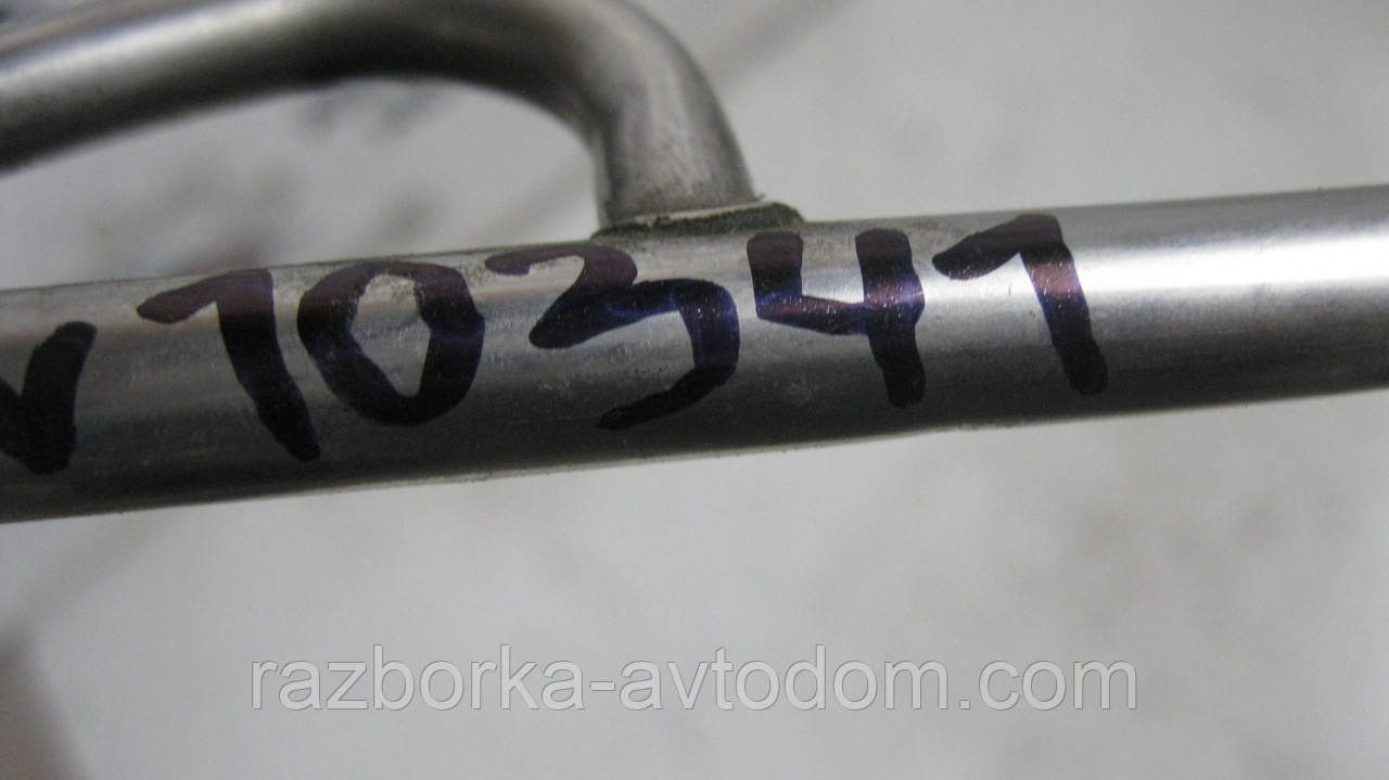 Паливна рейка (рампа) Opel Vectra B 1,8i (1995-2002), Astra G (1998-2005) OE:90536083