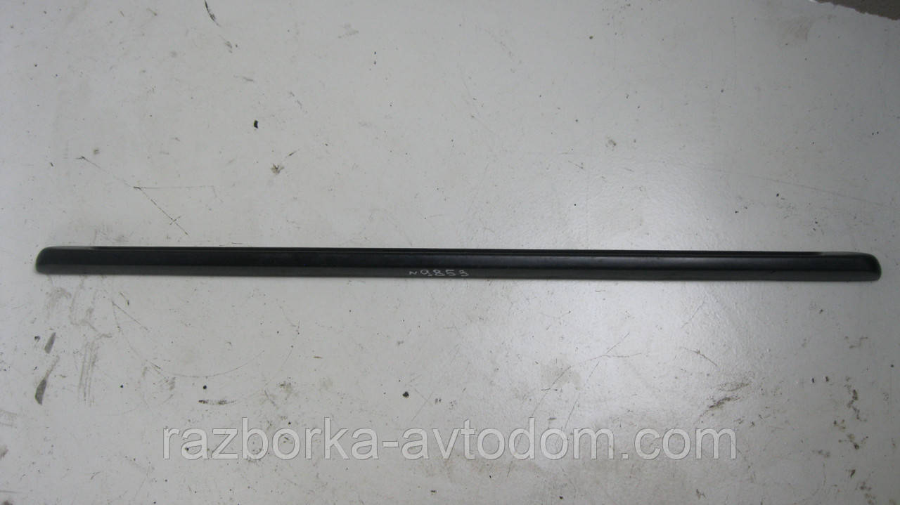 Задня планка багажника Mercedes W201 (1982-1993) OE:2017500193
