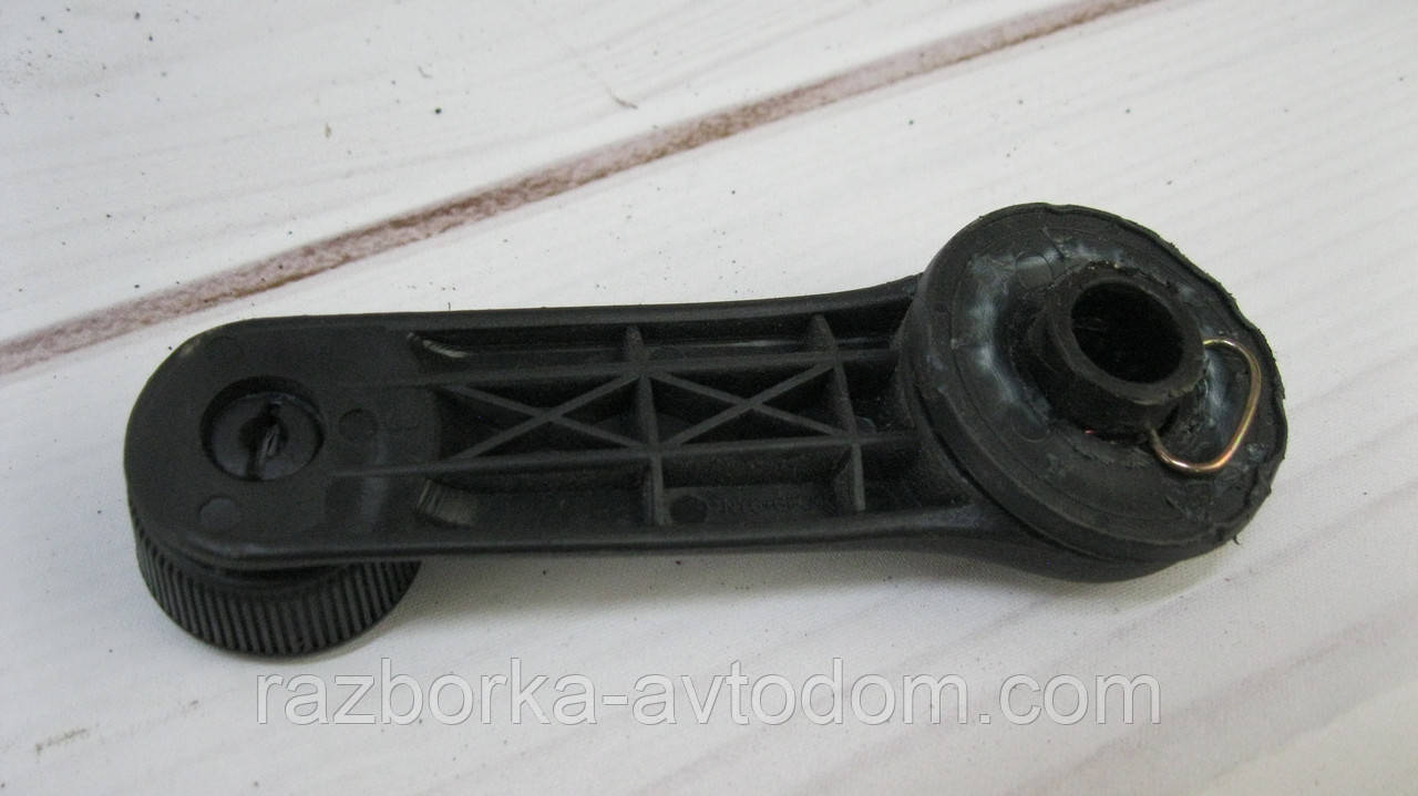 Ручка склопідіймача заднього Hyundai Getz (2002-2005) OE:8263022001BJ фото 2