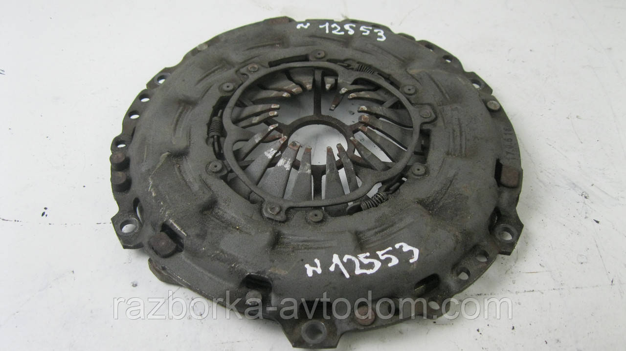 Комплект зчеплення (кошик, Диск зчеплення) LUK Citroen C4 Picasso (2006-2013) 2,0 HDI OE:2052 P2