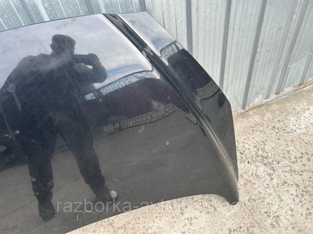 Капот Peugeot 308 (07-13) OE: 7901P6 (код фарби: KTV ) OE: 7901P6