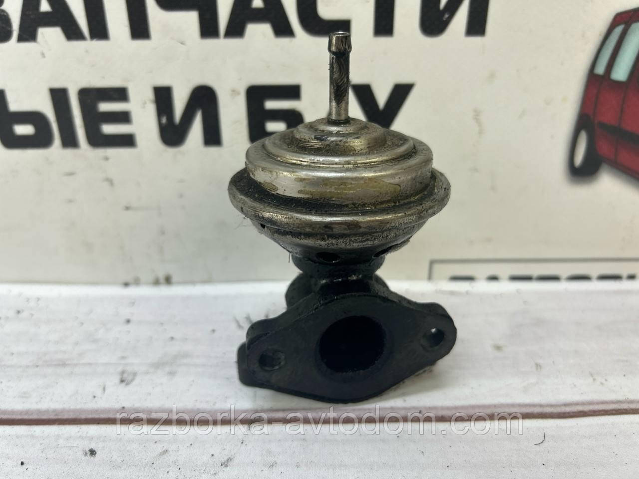 Клапан EGR ЕГР 1,9TD VW Passat B5, Transporter T4, Caddy, Audi A4 B5 OE:028131501l