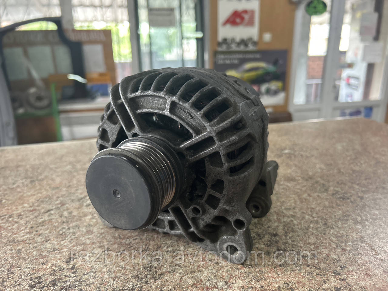 Генератор Реставрація (Bosch) 2.0 TDI, 1,6TD VW Caddy 3, Golf 6, Passat, Tiguan, Audi Q3, Superb (6 паз) 140 А
