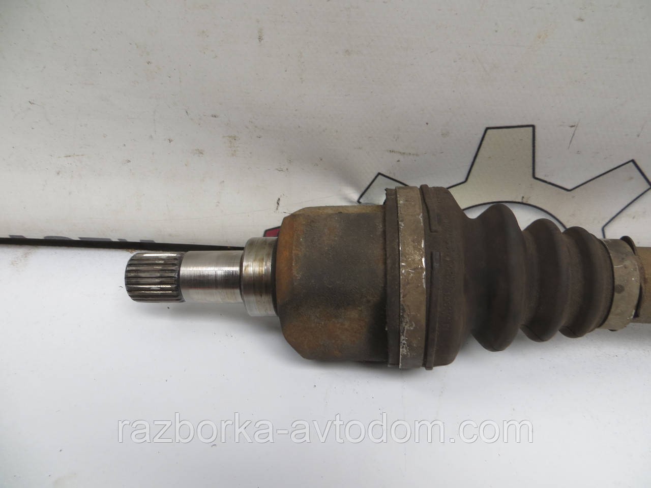Напівось ліва Citroen Berlingo B9 (08-18) 1.6HDI 9660782780