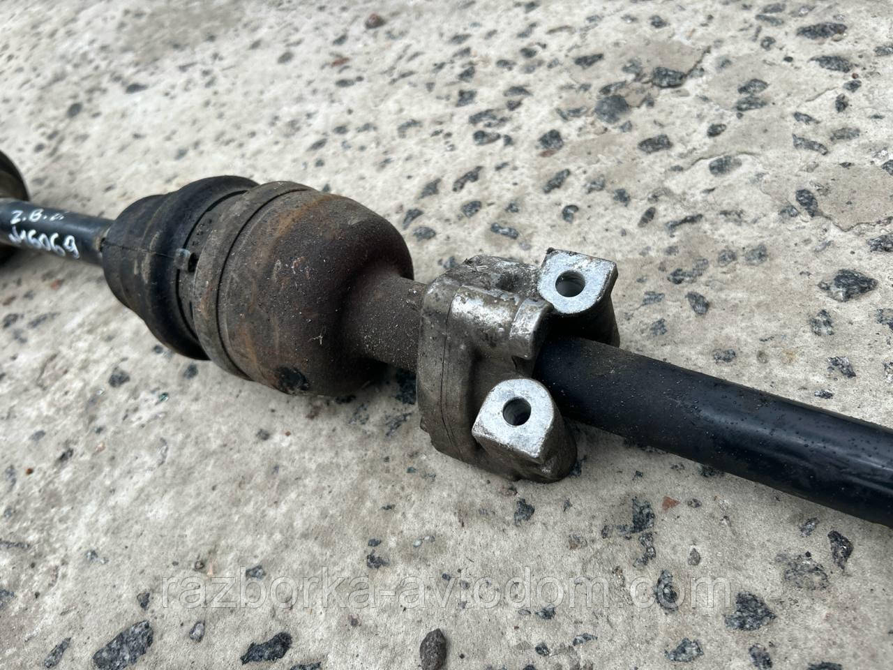 Напівось передня права МКПП (привод) Opel Astra H 04-10, Zafira B (33/25) OE:13214837, 374642