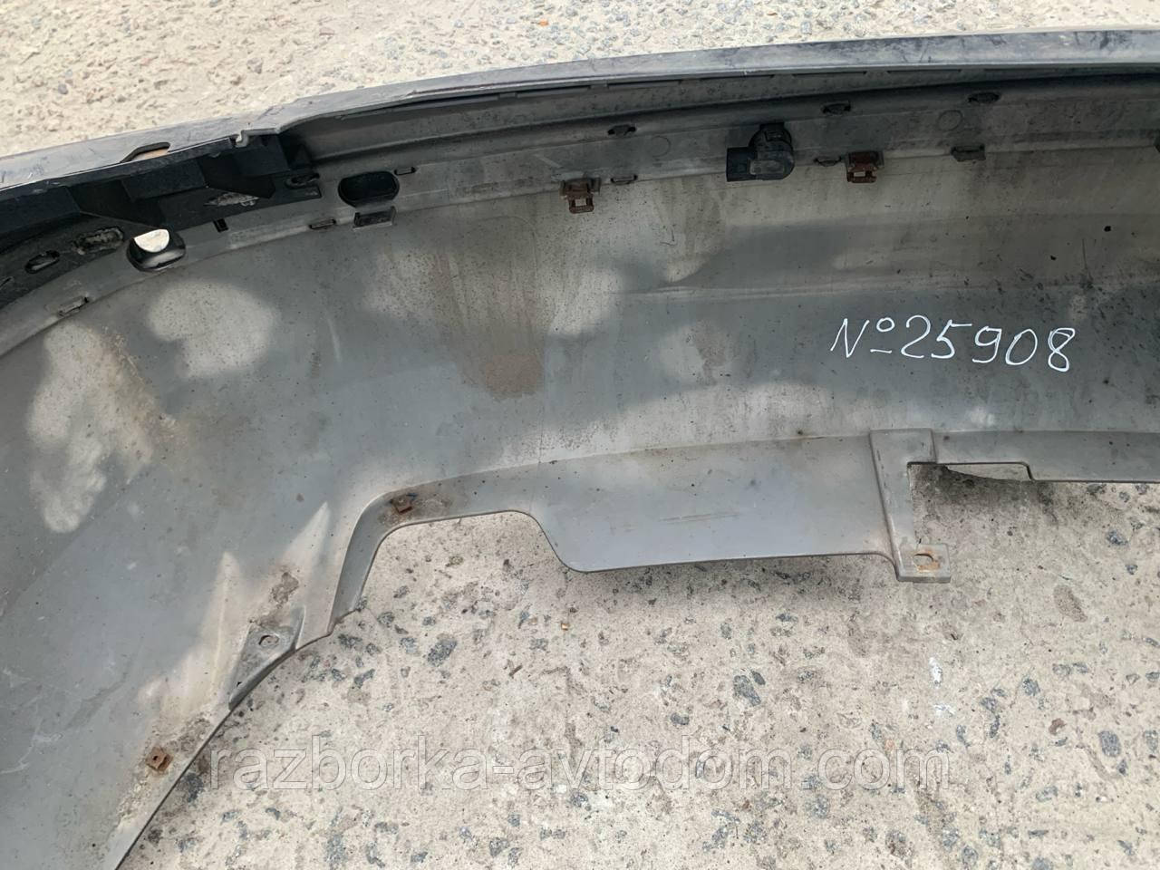 Бампер задній із парктроніками (сидан) Skoda Superb (02-08) OE:3U5807417