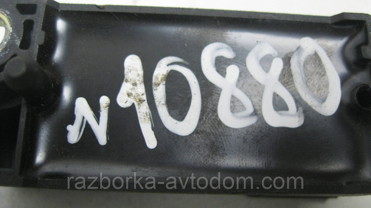 Датчик удару надувних подушок VW Passat B5 (1997-2000) OE:IJ0909606N