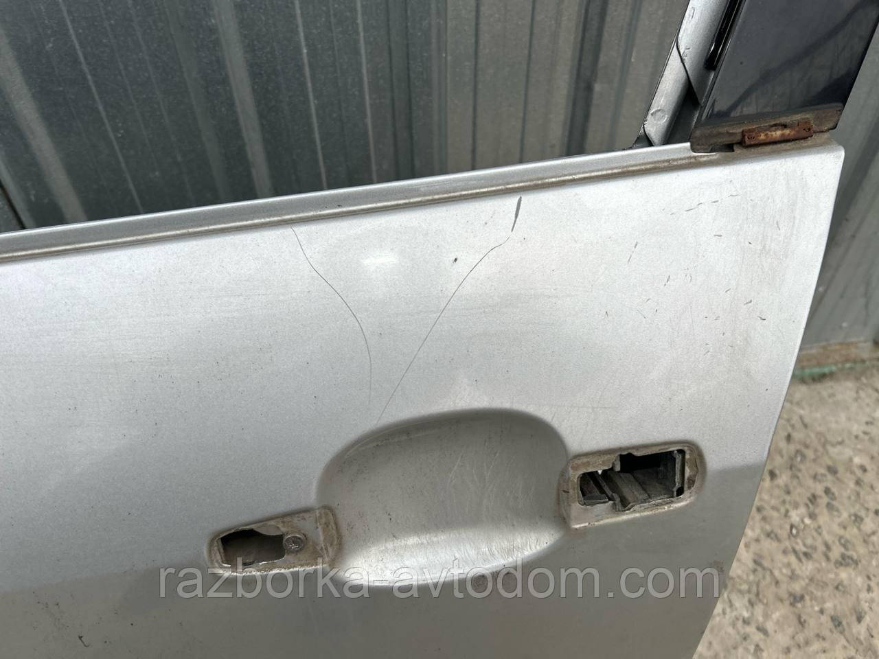 Двері передня ліва (блакитна) PEUGEOT 407 (04-11) OE: 9002AL (код фарби: EZR)