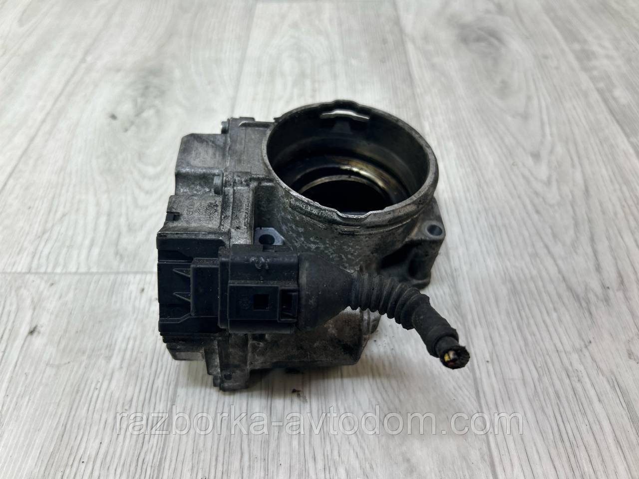 Дросельная заслонка Skoda Superb 1 (02-08), Audi A4, A6, A3, VW Caddy 3, Golf 6, Passat B5, B6, B7 OE:03G128063J