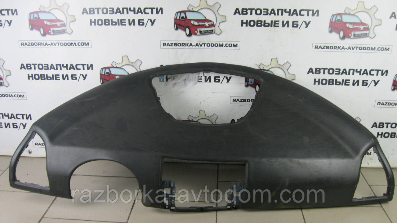 Передня панель салону (торпедо) під Airbag Citroen C4 (2004-2010) OE:8211NX