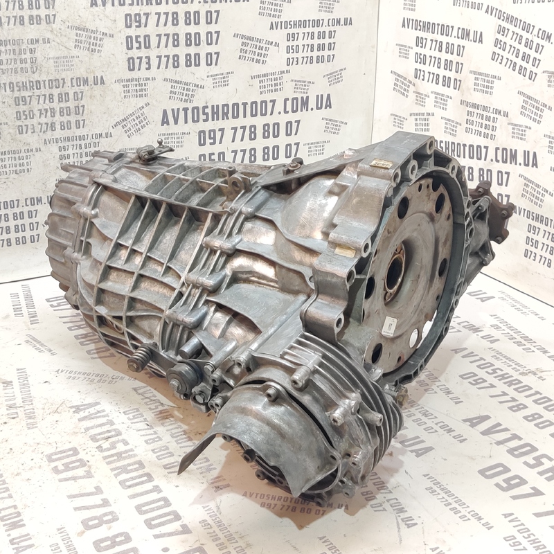 АКПП Audi A4 B8 (07-15) 2.0 дизель OEM LLA
