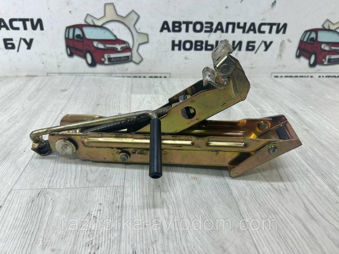 Домкрат Skoda felicia OE:6u0011031a (800 KG)
