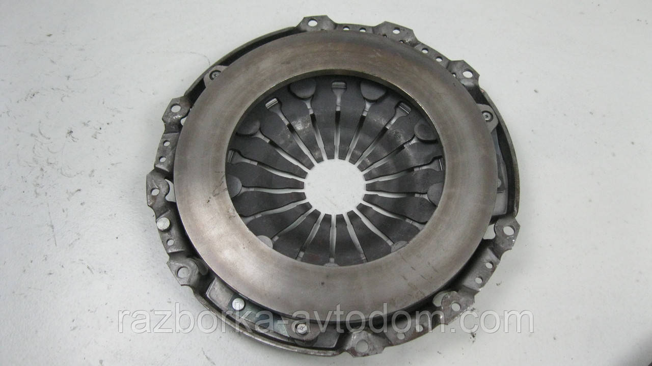 Комплект зчеплення VW T5 (2003-2015), Jetta 5 (2005-2011), Skoda Octavia A5 (2004-2013) 1.9 TDI OE:702098