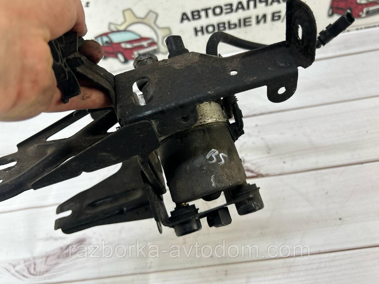 Насос ABS АБС, ESP головного гальмівного циліндра VW Passat B5 (96-05), Audi A6 C5, A4 B5 OE: 8e0614175d фото 2