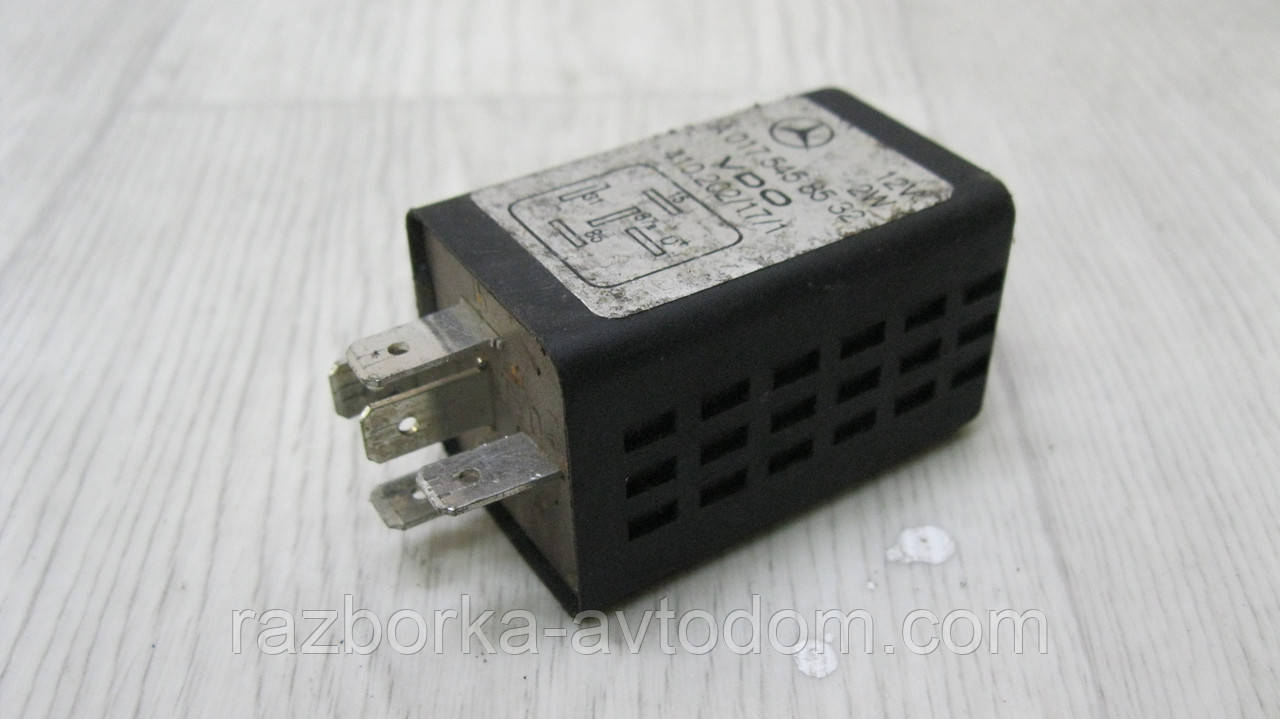 Реле запобіжників Mercedes Vito W638 (1996-2003) OE: A0175458532