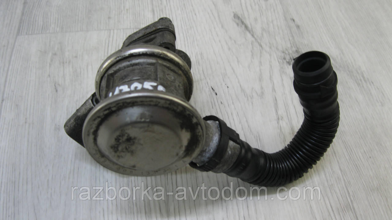 Клапан EGR VW Passat B5 (1996-2005), Skoda Superb (2002-2008) 2.0 OE: 06B131351A