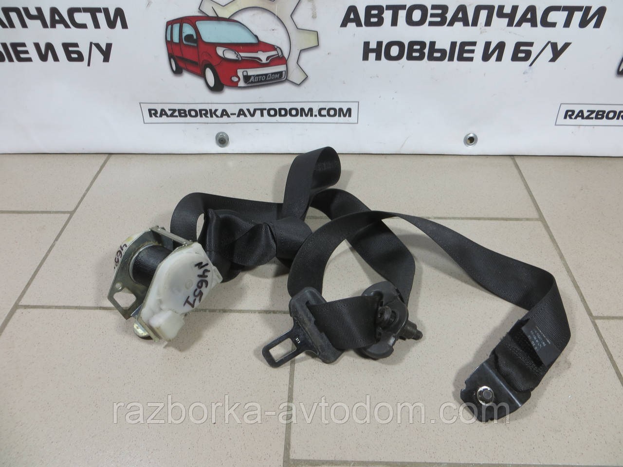 Ремінь безпеки задній правий Opel Zafira A 99-05 90580906