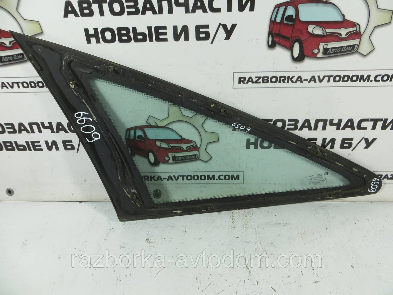 Скло заднє праве кузовне хетчбек OPEL VECTRA B (1995-2002) ОЕ:  90464372
