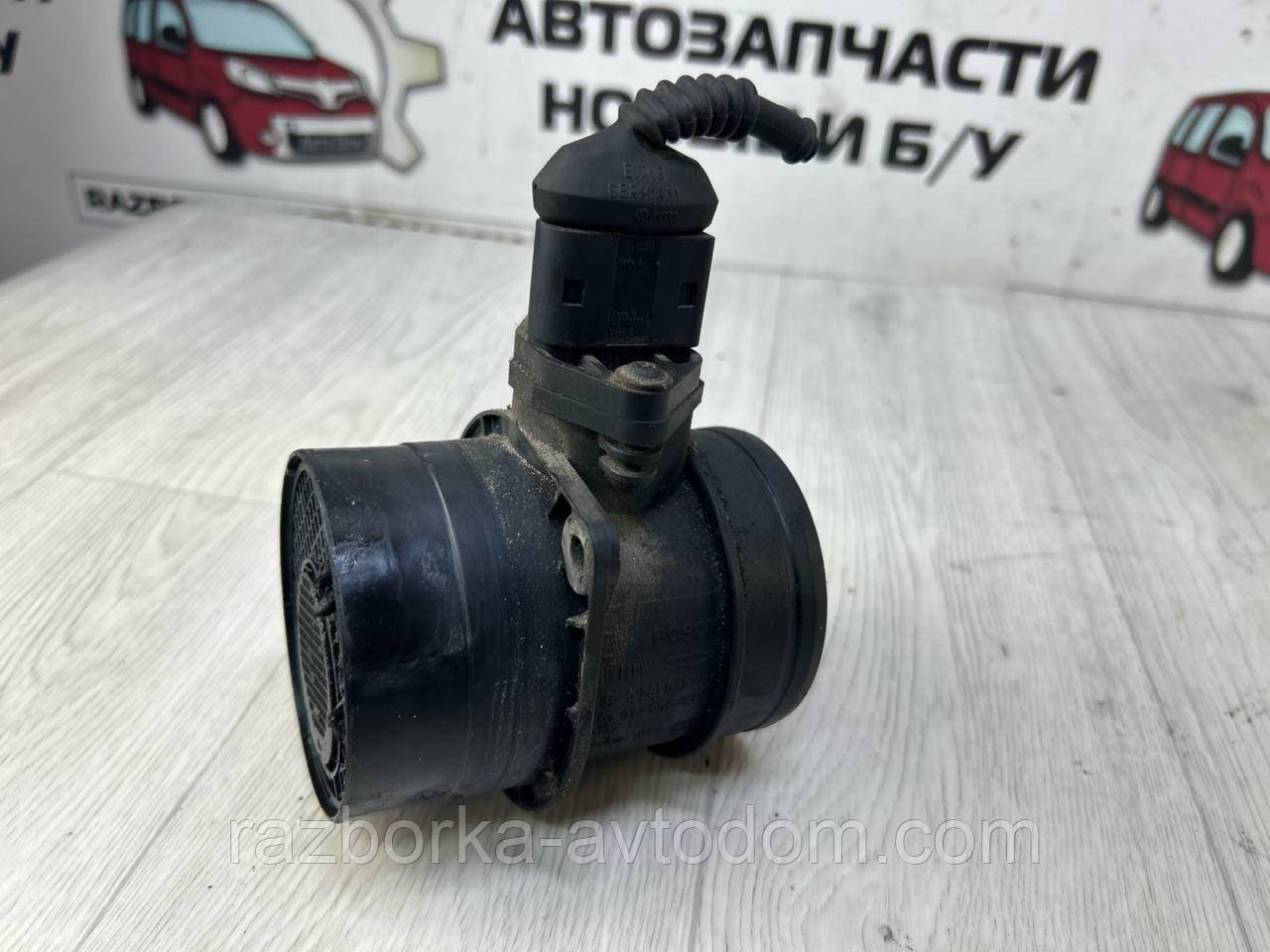 Витрата свербіння Skoda SuperB (02-08), Octavia, VW Passat B5, Caddy 3 OE: 0281002461, 074906461b фото 2