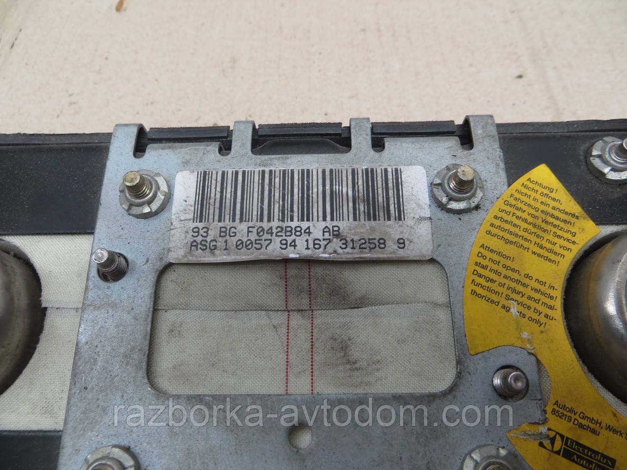 Подушка безпеки пасажира Ford Mondeo (93-96) 93BGF042B84AB