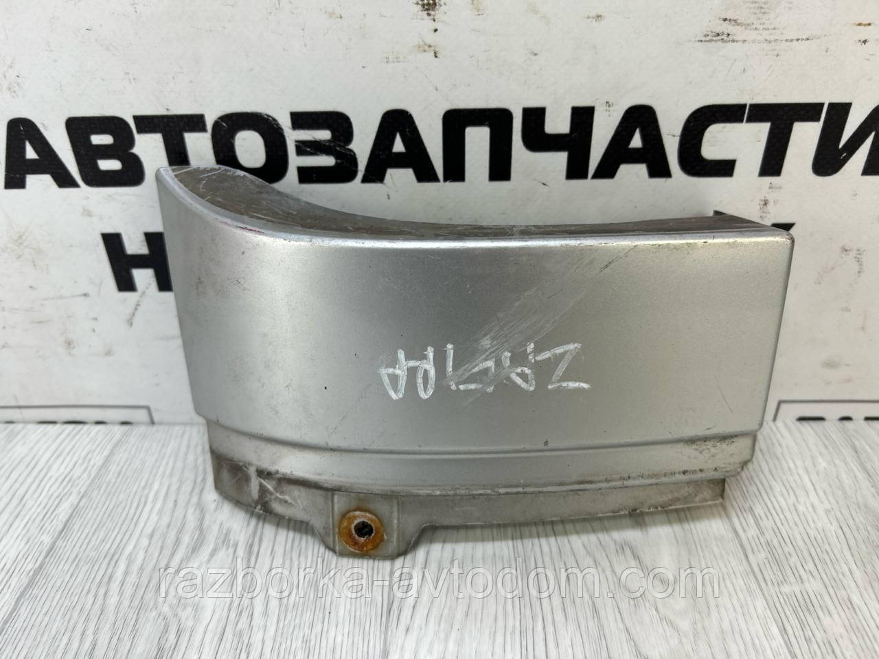 Молдинг (накладка) під ліхтар задній лівий Opel Zafira A (1999-2005) OE:90580803