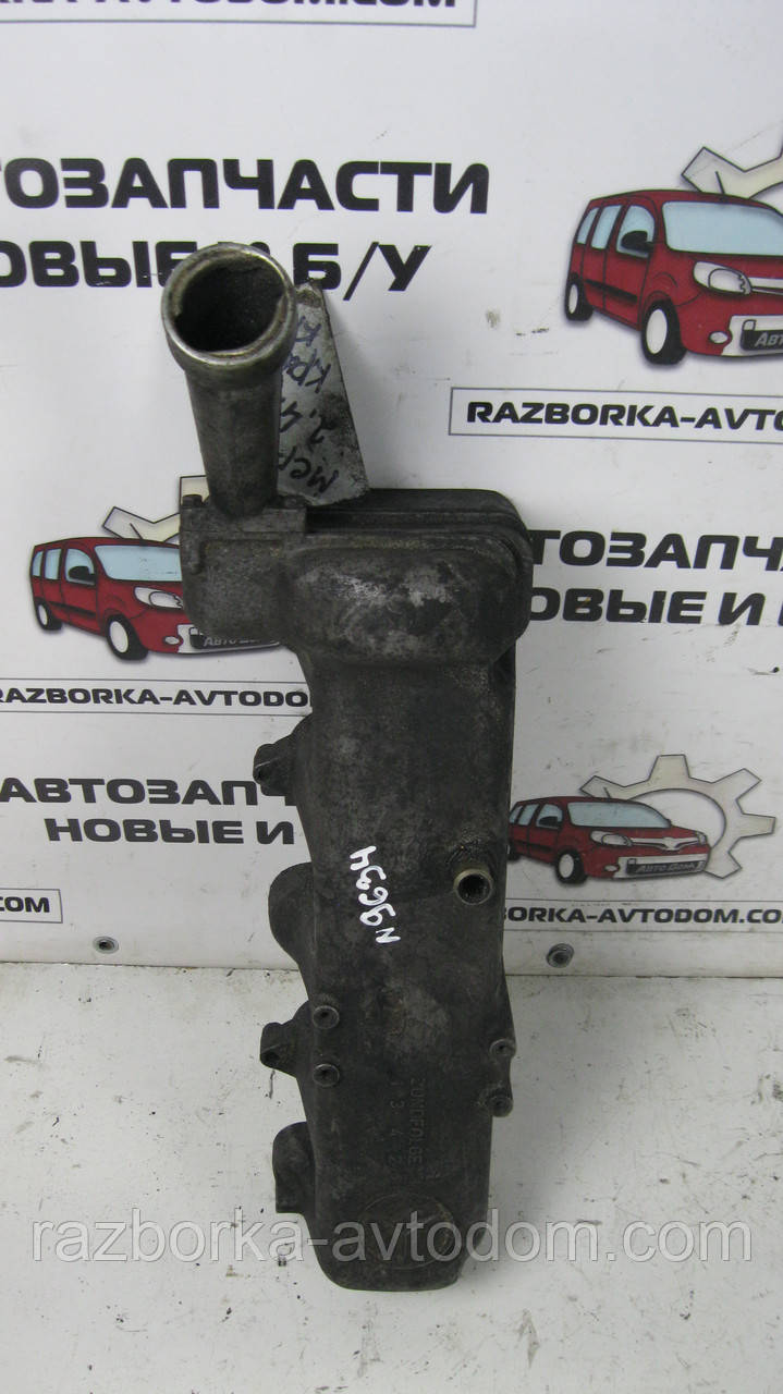 Кришка головки блока (клапанна) Mercedes 207-410 (T1,T2) OM616 2.4D (1967-1996) OE:R6160160905