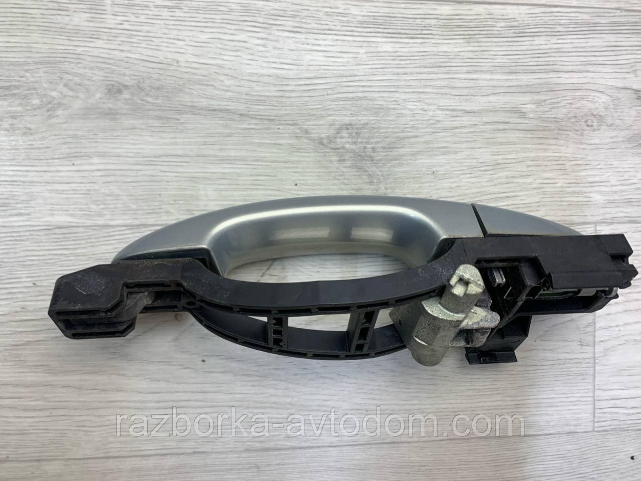 Ручка зовнішні двері задньої лівої Ford Mondeo (07-14) OE: 6M21U266B22