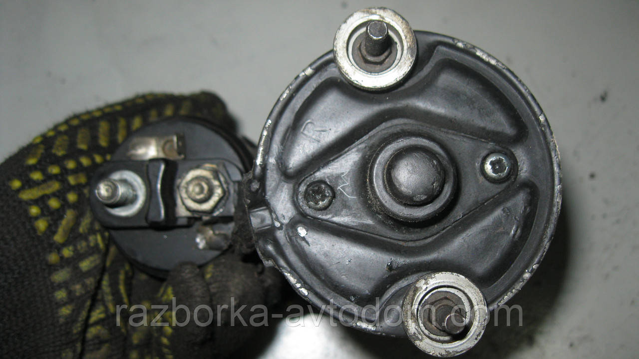 Стартер CS585 б/у ( Bosch) Alfa Romeo 147, Alfa Romeo 155, Alfa Romeo 156 (9 ЗУБ)