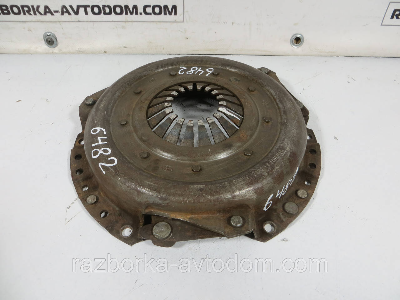 Кошик зчеплення LUK BMW 1.8 E21, E28, E30 ОЕ: 21211225865 OE 1203829