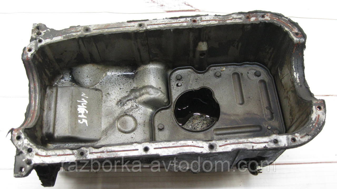 Піддон двигуна Mitsubishi Pajero Sport 1 (1997-2009) 3.0i OE:MD370210 ДЕФЕКТ!!! (потрібна кухарка)!!!!