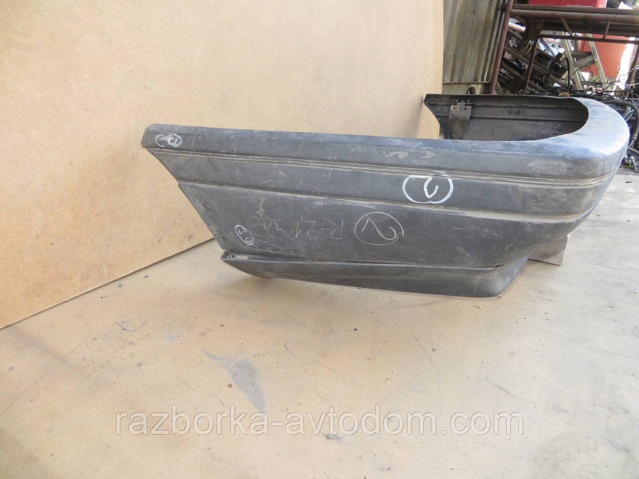 Бампер задній седан Renault 21 (86-89) 7700762912