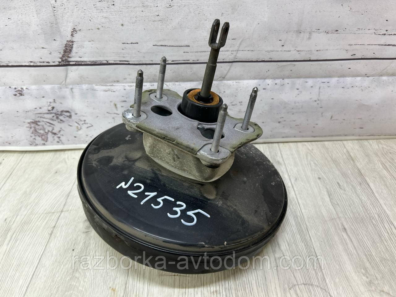Вакуумний підсилювач гальм Renault Scenic 3, Grand Scenic 3, Megane 3 OE:472100005R