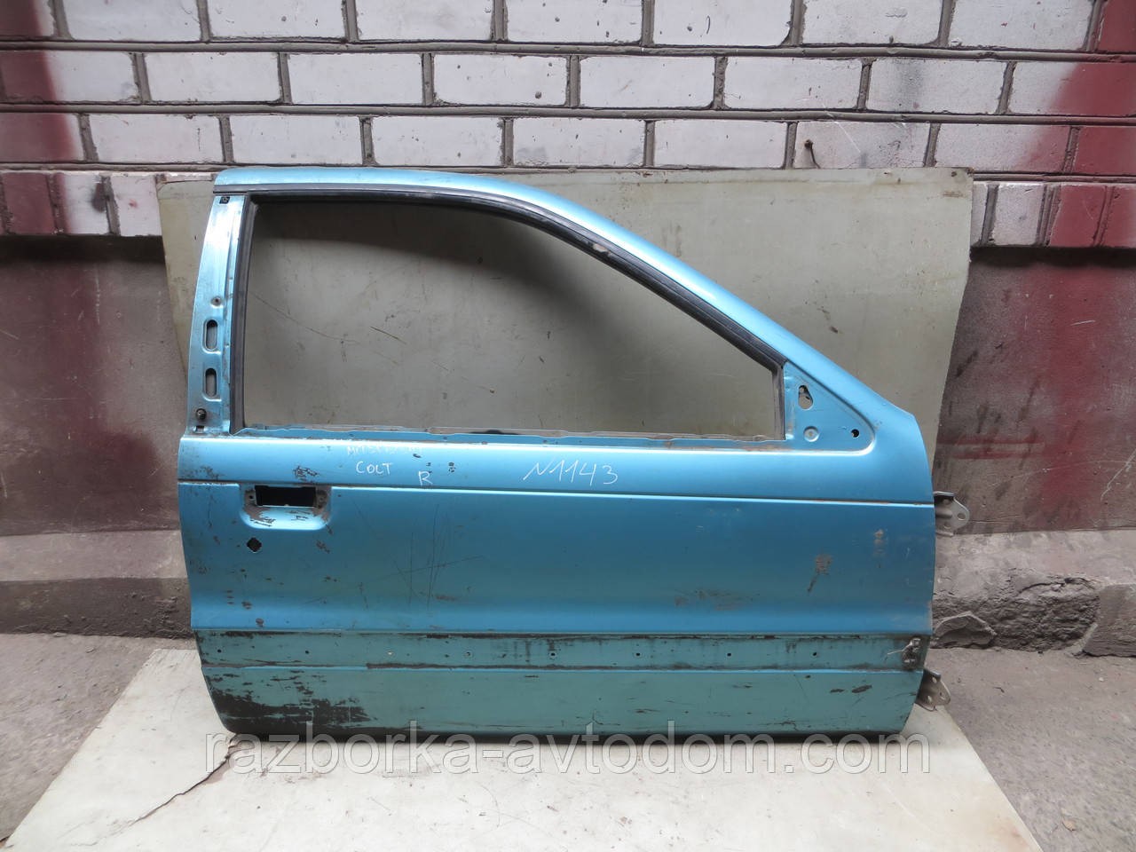 Двері праві 2-дв Mitsubishi Colt C50 (88-92) COLT