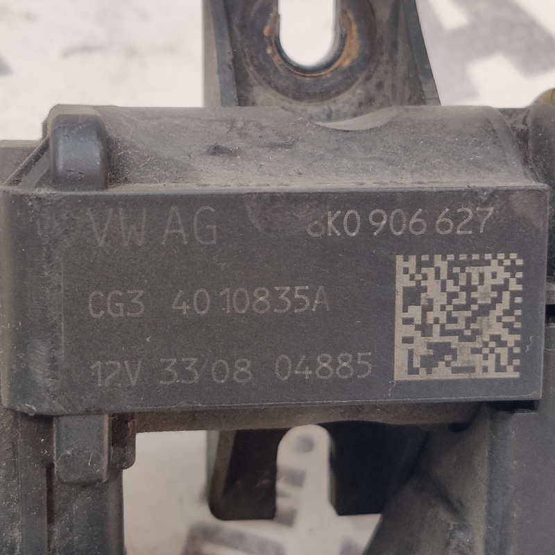 Клапан електромагнітний Audi A4 B8 07-15 2.0D OEM 8K0906627