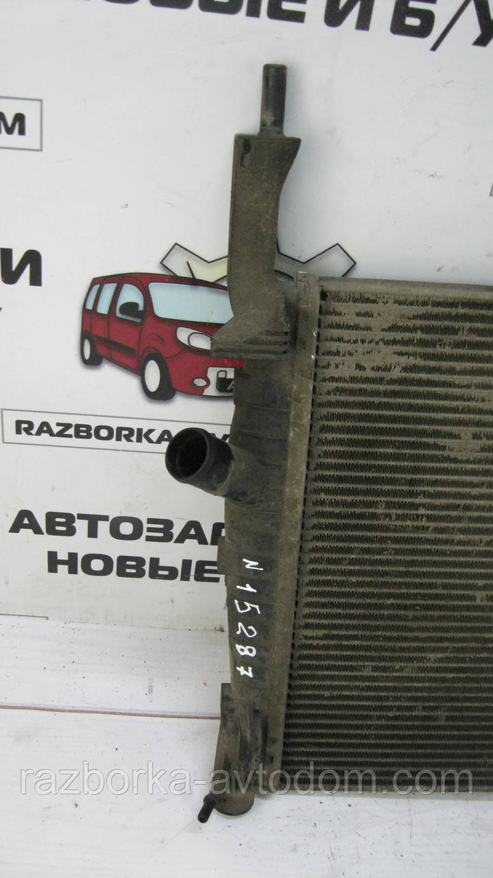 Радіатор охолодження основний Ford Transit (2006-2014) 2.2 TDCi OE:6C118005AD, 6C118005CD, ME6C118005CD