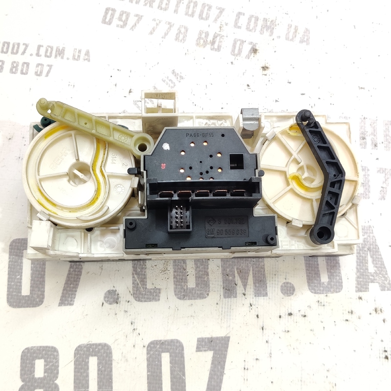 Блок керування пічкою Opel Astra G (97-04) 2.0D 52559839