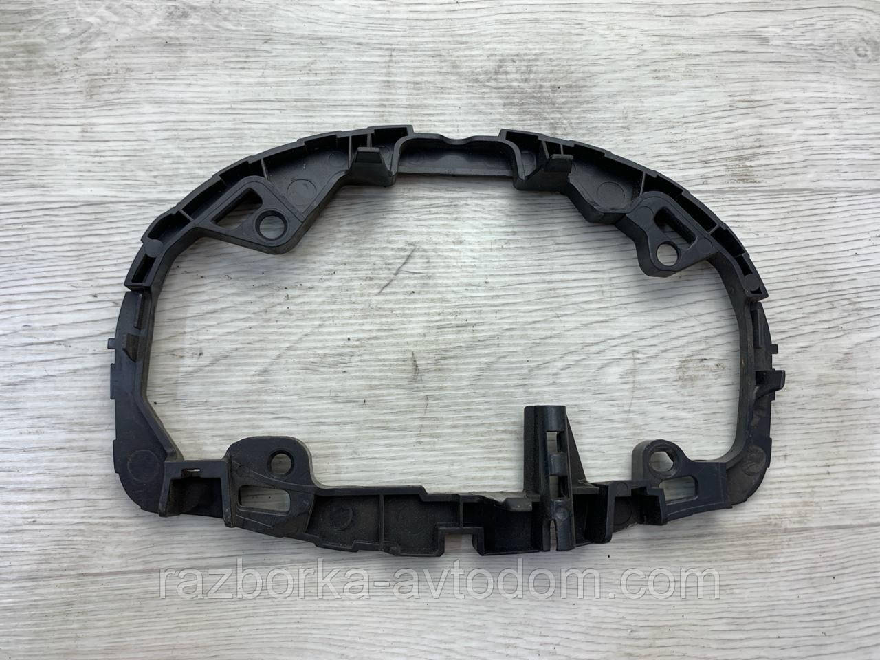 Кронштейн Renault Megane 2 (2003-2008) OE: 8200155865 фото 2