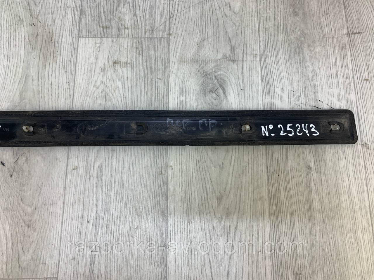 Накладка порога Opel Omega B 2.0i (1994-1999) OE: 90431694