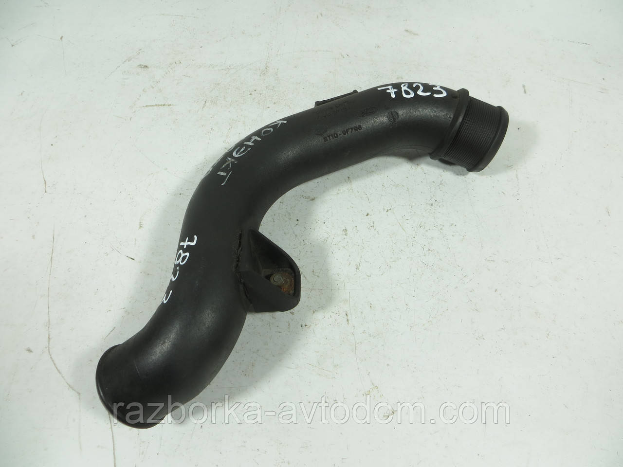 Патрубок інтеркулера 1.8DI, 1.8TDCI FORD CONNECT (2002-2013) ОЕ: 1201160, 2T1Q6F074AC