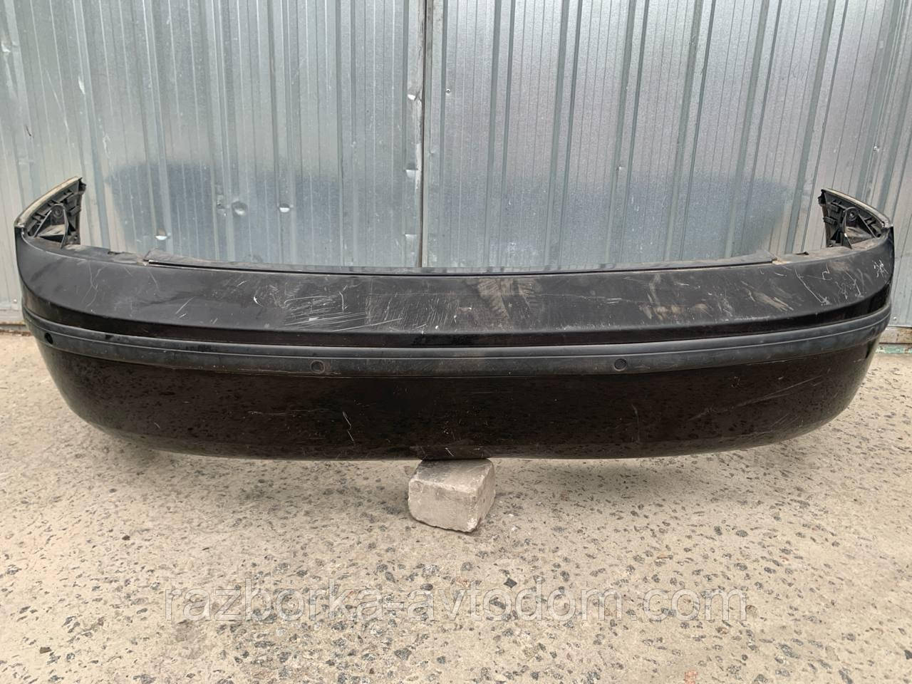 Задній бампер із парктроніками Skoda Superb (02-08)