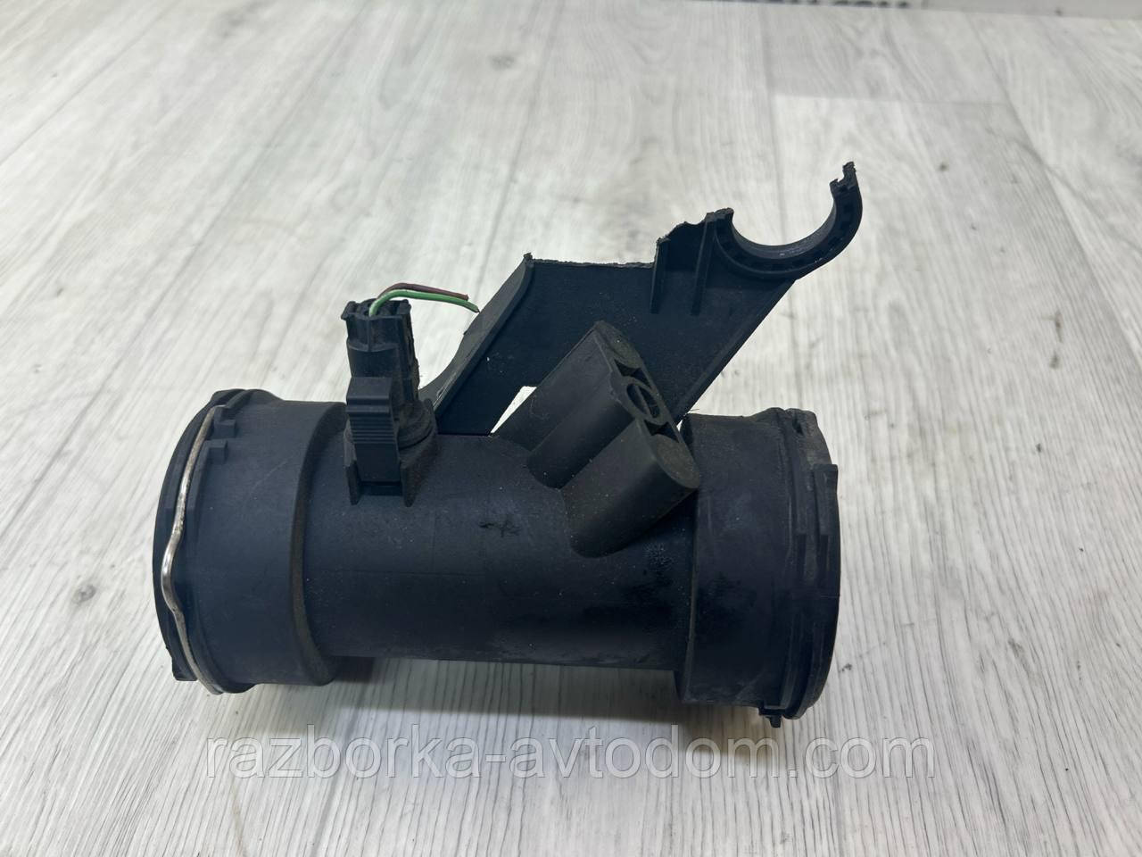 Патрубок інтеркулера (розхідомір) Mercedes C-Class W203, S203, CL203 OE:A2035200295 ДЕФЕКТ!!!