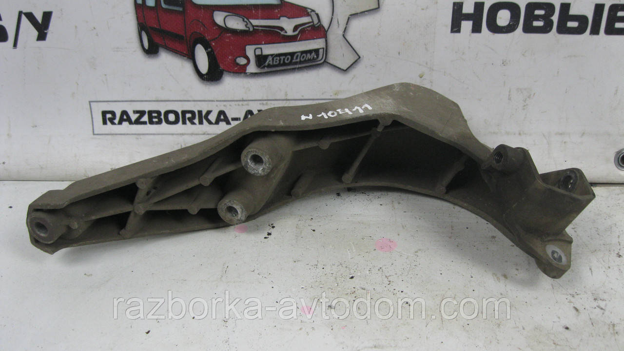 Кронштейн генератора Opel Vectra B 1.8i (1995-2002)OE: 9223024