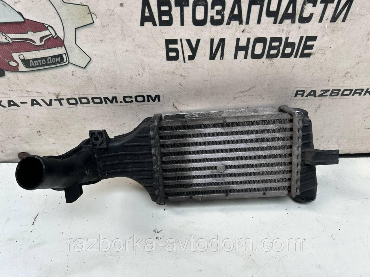 Радіатор інтеркулера Opel Astra G, Zafira A 2.0, 2.2Tdi OE:24406701