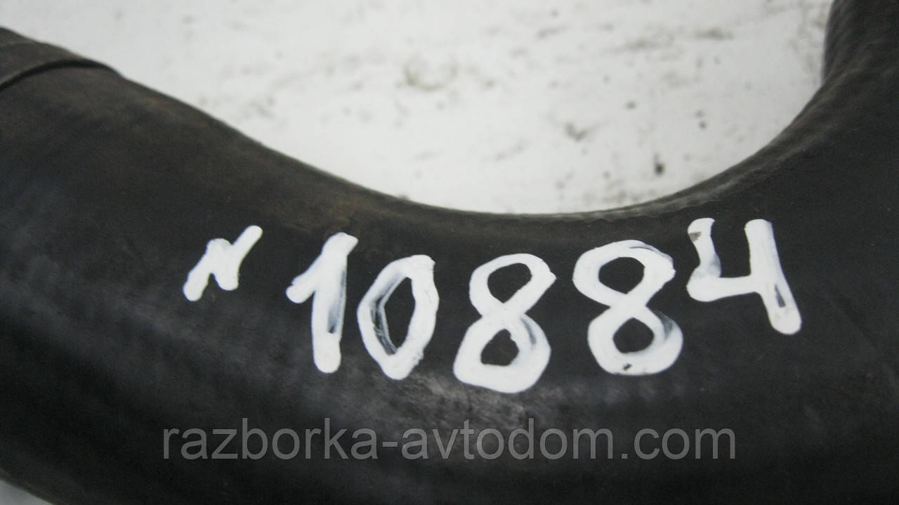 Патрубок інтеркулера VW Passat B5 (1997-2000) 1.9TDI OE: 8D0145834F
