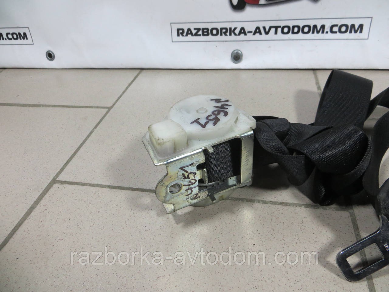 Ремінь безпеки задній правий Opel Zafira A 99-05 90580906